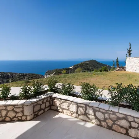 Melikiron Luxury Apartments Agios Nikitas Exterior photo