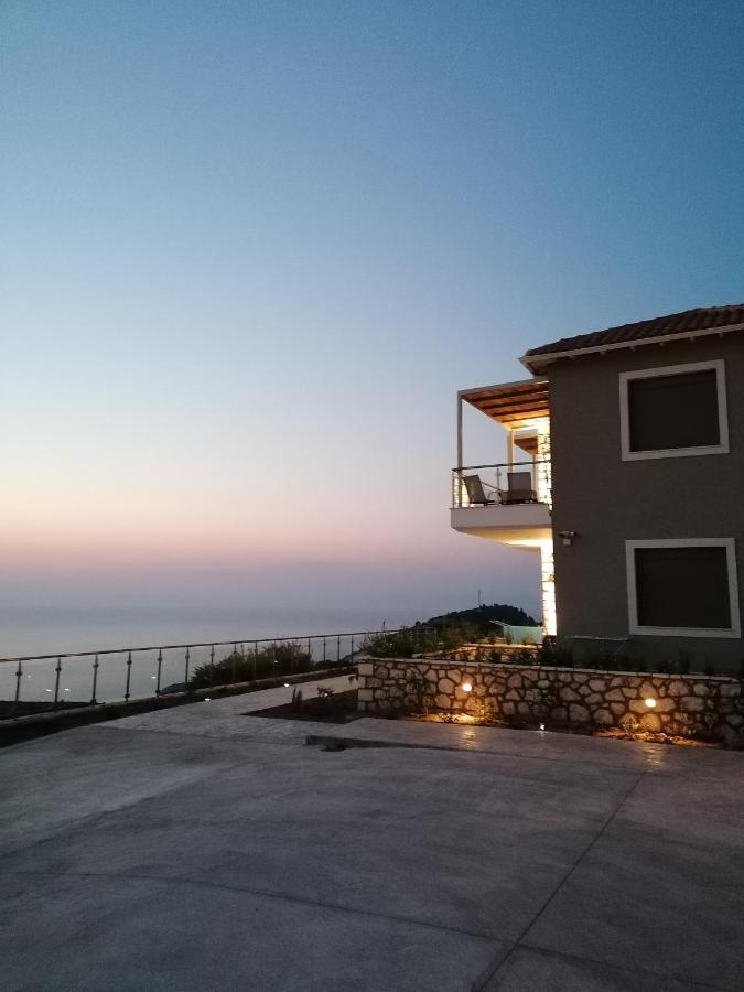 Melikiron Luxury