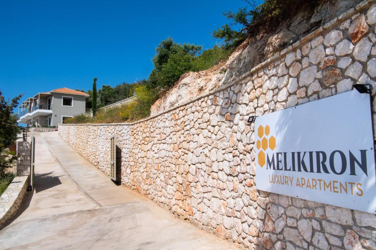 Melikiron Luxury *