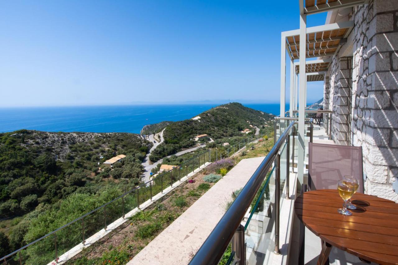 Melikiron Luxury *