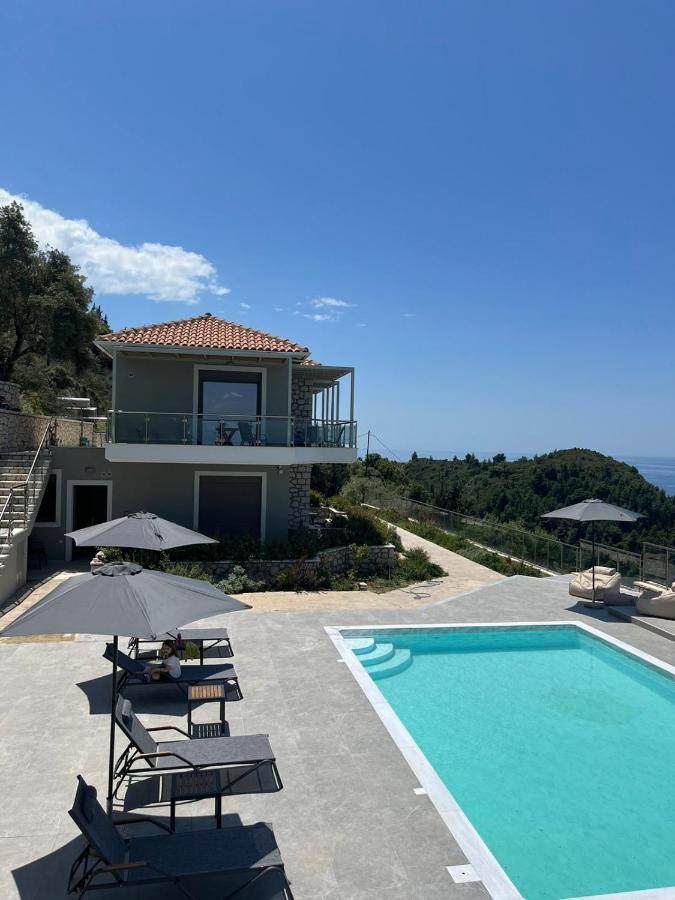 Melikiron Luxury Apartment Agios Nikitas